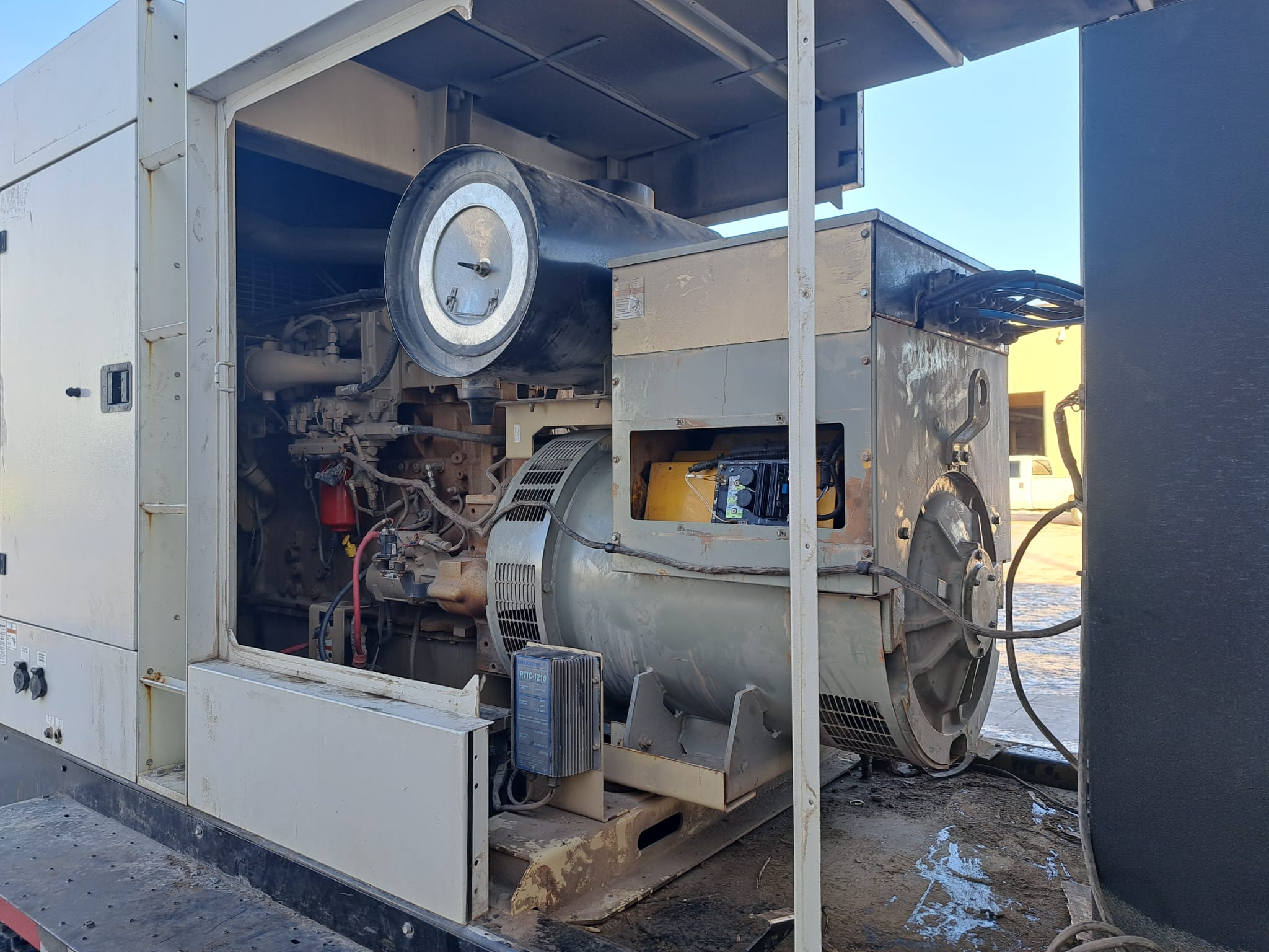 On Site High Voltage Diesel Generator Repairs